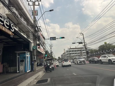 ขายตึกทำเลทองแบริ่ง ตรงข้าม รร.เซนต์โยเซฟ พร้อมผู้เช่า(7-11) ผลตอบแทน มากกว่า 5 เปอร์เซ็น
