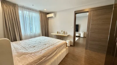 ให้เช่าคอนโด อาติซานรัชดา 44 ตร.ม. ชั้น 21 ตึก A เฟอร์นิเจอร์อย่างดี เครื่องใช้ไฟฟ้าครบ พร้อมเข้าอยู่ได้เลย โทร 0974563645