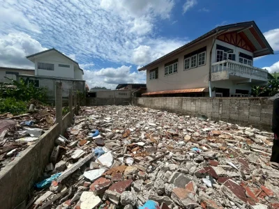 พุทธมณฑลสาย 3 หมู่บ้านศิริเกษม ซอย 19 แยก 8 ภาษีเจริญ กรุงเทพมหานคร