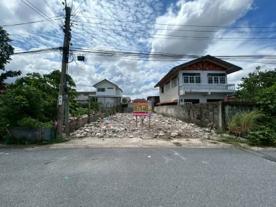 พุทธมณฑลสาย 3 หมู่บ้านศิริเกษม ซอย 19 แยก 8 ภาษีเจริญ กรุงเทพมหานคร