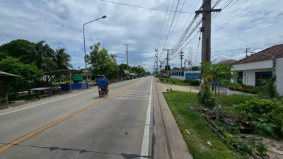 ขายด่วนที่ดิน 5-3-13 ไร่ ติดถนนคอนกรีตสาธารณะ ติดถนน4016 นาดี เมืองสมุทรสาคร