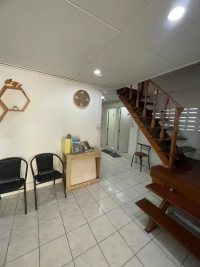 ขายบ้านไม้ในคูเมืองเชียงใหม่ 30 ตรว 5.5 ล้านพร้อมโอน