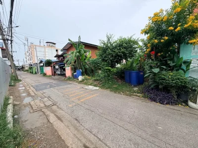 ขายด่วนที่ดินใกล้ ม.ธนบุรี 75 ตารางวา ติดถนนคอนกรีต ซอย เพชรเกษม110 แยก 4 หนองแขม กรุงเทพฯ