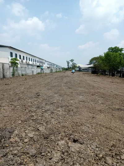 ขายที่ดินเปล่า 3ไร่ 90ตรว. ติดถ.ติวานนท์ ติดโชว์รูมฮอนด้าบ้านใหม่ ปทุมธานี