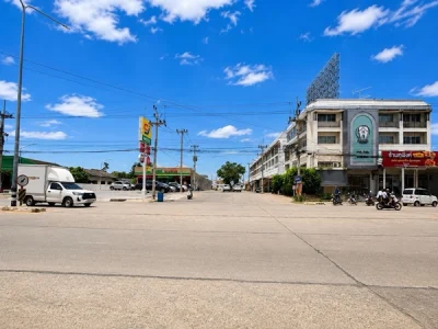 ขายด่วน ที่ดิน ข้าง ม.ราชมงคลฯ สามชุก 520 ตร.ว. จ.สุพรรณบุรี นักลงทุนต้องดู โทร. 0863414384