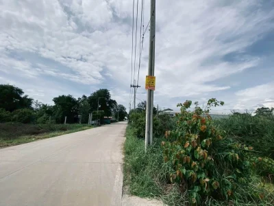 ขายถูกที่ดินผังม่วงใกล้โรงไฟฟ้า 457 ตรว ติดถนน 3 ด้าน ไทรใหญ่ ไทรน้อย นนทบุรี