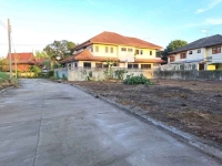 ขายที่ดินถมแล้ว ใกล้ รร.บูรณะศึกษา 150 ตารางวา  อยู่ในหมู่บ้านรัชดาวัลย์ เฮอร์ริเทจ