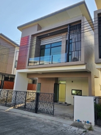 ขายบ้านแฝดภายในโครงการ S-GATE PREMIUM กาญจนาภิเษก กันตนา ซ.รพ.บางใหญ่ วัดไผ่เหลือง