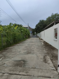 ขายที่ดินเปล่าถมแล้วในถนนลาดพร้าวซอย 48 กรุงเทพมหานคร