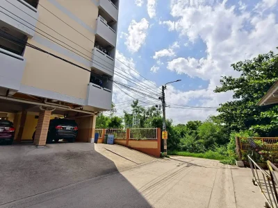 ขายด่วนที่ดินใกล้ซีคอนสแควร์ 100 ตรว ติดถนนสาธารณะ พระโขนง กทม.