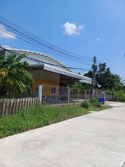 ให้เช่าโกดัง+พื้นที่ทำธุรกิจ พื้นที่ใช้สอย 450 ตรม. พร้อมใช้งาน นครชัยศรี นครปฐม โทร 0935593244