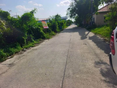 ขายด่วนที่ดินคลองหก 30 ตรว ติดถนนสาธารณะ ซ.คลองหกตะวันออก 44 คลองหลวง ปทุมธานี