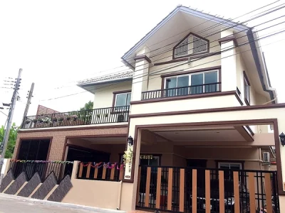ขายบ้านเดี่ยว 69.7 ตร.ว. 2 ชั้น 4 ห้องนอน หมู่บ้านอิ่มอัมพรทาวน์ ตลิ่งชัน โทร 065-1515166