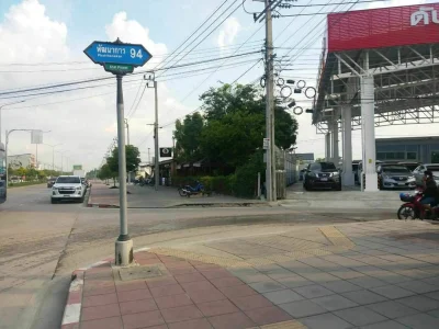 ขายด่วนที่ดินใกล้ชีคอนสแควร์ 462 ตารางวา) (ติดถนนคอนกรีตสาธารณะ แปลงมุม ถนนพัฒนาการตัดใหม่ ซอย 94 ประเวศ กรุงเทพฯ