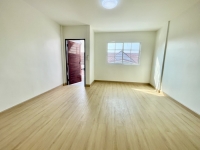 เจ้าของ) ขายทาวน์เฮ้าส์ตกแต่งใหม่ พร้อมอยู่ ราคาเพียง 2.29 ล้าน ฟรีโอน อยู่ซ.รามคำแหง142 ใกล้ทางด่วนมอเตอร์เวย์ บางนา-บางประอิน