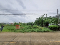 ขายที่ดินลาดสวาย 62 ตารางว ติดถนนคอนกรีตสาธารณะ  ซอย ร่วมสุข 4 อ.ลำลูกกา จ.ปทุมธานี