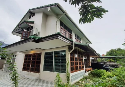 ขายและให้เช่าบ้านเดี่ยว หมู่บ้านราชตฤณมัย พหลโยธิน เนื้อที่ 106 ตร.ว. 2 ชั้น 4 นอน 4 น้ำ