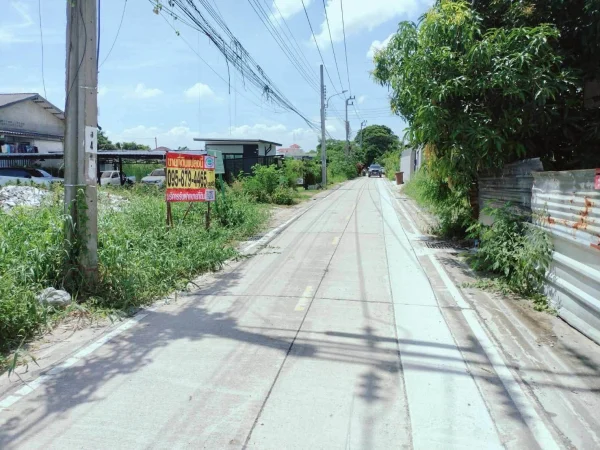 ขายด่วนที่ดิน 198 ตรว ติดถนนคอนกรีตสาธารณะ 2 ด้าน ซ.ลิขิตไก่ย่าง บางบัวทอง นนทบุรี