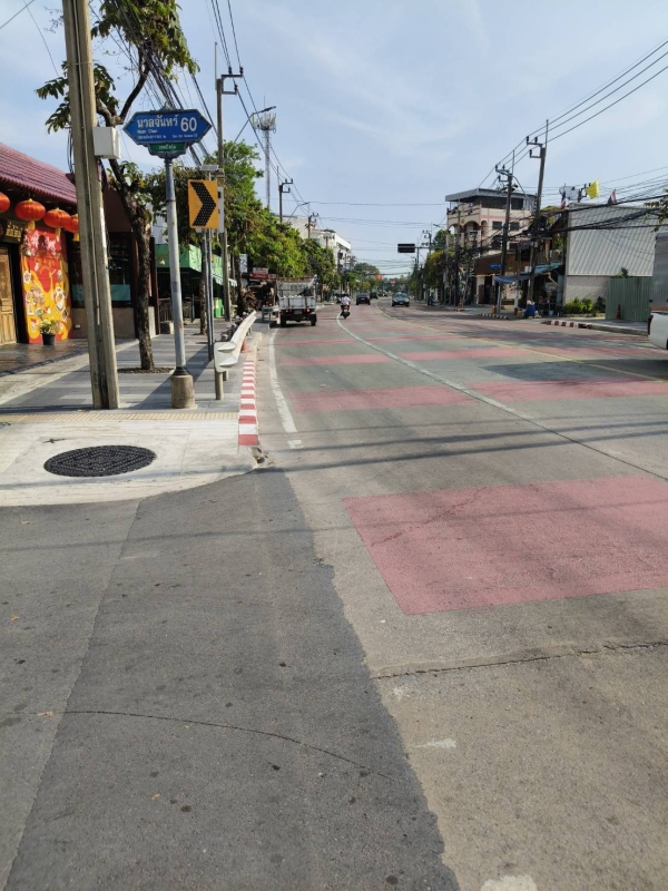 ขายที่ีดินเปล่าถมแล้วติดถนนนวลจันทร์ กรุงเทพมหานคร