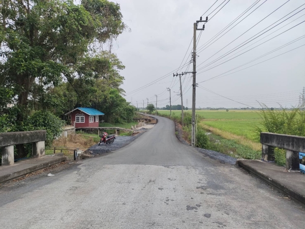 ขายที่ดินเปล่าในถนนฉลองกรุง เขตลาดกระบัง กระงเทพ