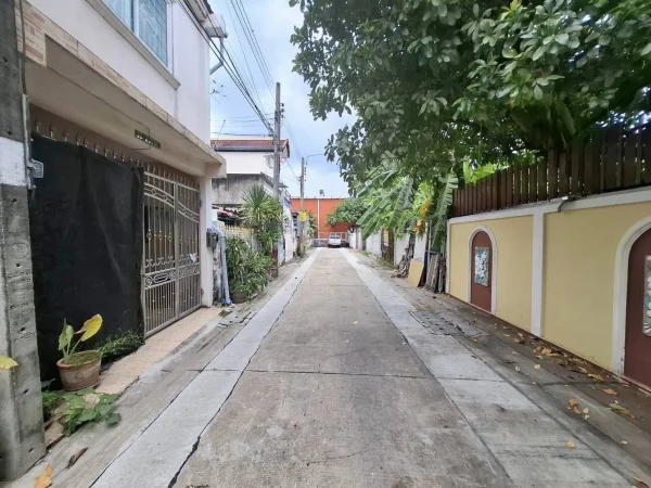 ขายถูกที่ดินนนทบุรี 90 ตรว ติดถนนคอนกรีต ถมแล้ว+ล้อมกำแพง ม.ณรงค์สุขนิเวศน์ ซ.5 เมืองนนทบุรี