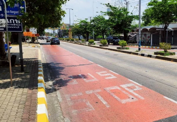 ขายที่ดิน 920 ตร.ว. ติดถนนนนทบุรี 1(ถนนสนามบินน้ำ) ตำบลท่าทราย อำเภอเมือง นนทบุรี