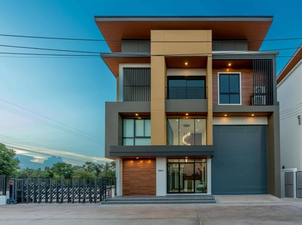 ที่ดินคลังสินค้า