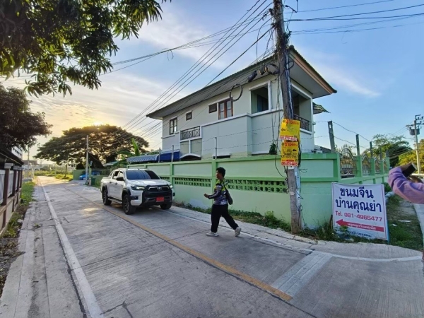 ขายถูก ที่ดินจันทร์ทองเอี่ยม 61 ตร.ว ใกล้สถานีรถไฟฟ้าMRTคลองบางไผ่ ซอย บุญรอด อ.บางบัวทอง จ.นนทบุรี