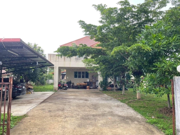 ขายด่วนถูกมาก บ้านพร้อมที่ดินในโครงการ คุณภาพ บ้านลานทอง อ.เมือง จ.เชียงราย