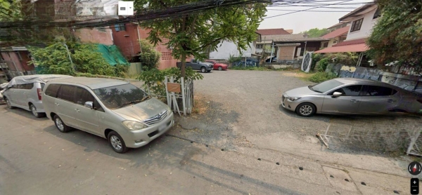 ขายที่ดิน ในคูเมืองใกล้ตลาดสมเพชรคูเมืองรอบในเชียงใหม่) 90ตรว 22ล้านพร้อมโอน