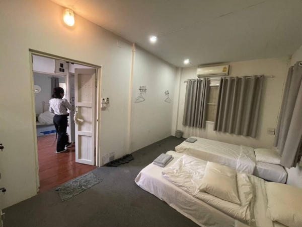 ขายบ้านไม้ในคูเมืองเชียงใหม่ 30 ตรว 5.5 ล้านพร้อมโอน