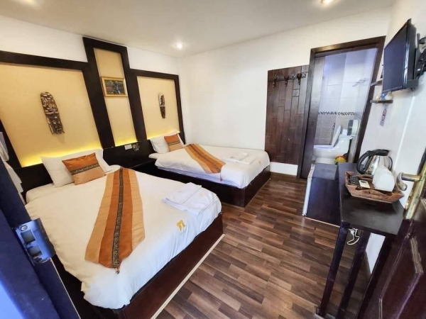 ขายโรงแรม ใจกลางเมืองเชียงใหม่ 279 ตรว 40ห้อง 80ล้าน