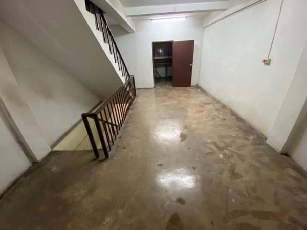 ขายอาคารพาณิชย์ 18 ตรว 4.5 ล้าน ต.ช้างคลาน อ.เมืองเชียงใหม่