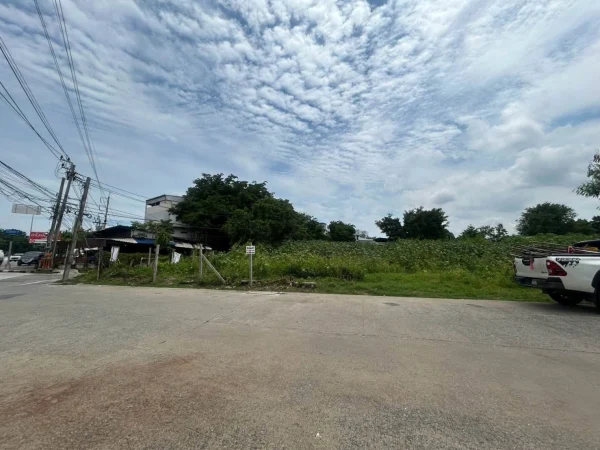 ขายด่วนที่ดิน 831 ตรว ติดถนนสาธารณะ 2 ด้าน ถมแล้ว ซ.กาญจนาภิเษก 7 ภาษีเจริญ กรุงเทพฯ
