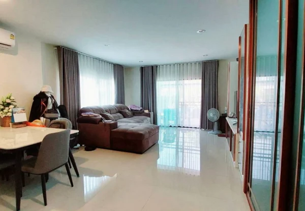 ขายบ้านเดี่ยว หมู่บ้านซีพีเอ็น วิลล์ 2 วงแหวน-ลำลูกกา คลอง 7 เนื้อที่ 60 ตร.ว. 2 ชั้น 4 นอน 3 น้ำ