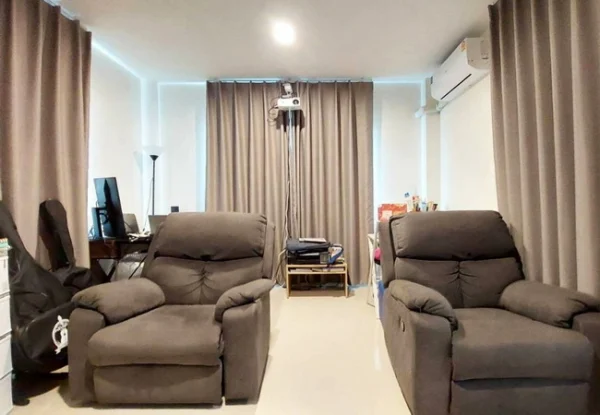 ขายบ้านเดี่ยว หมู่บ้านซีพีเอ็น วิลล์ 2 วงแหวน-ลำลูกกา คลอง 7 เนื้อที่ 60 ตร.ว. 2 ชั้น 4 นอน 3 น้ำ