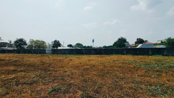 ขายที่ดินติดถนนอักษะ 2 ไร่ 92 ตารางวา ถมแล้วทั้งแปลง เขตทวีวัฒนา กรุงเทพมหานคร