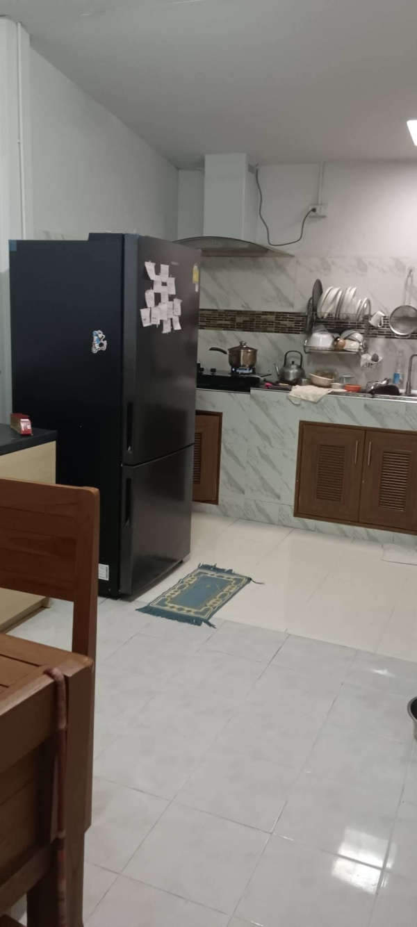 ขายบ้านไม้ 2 ชั้น 30 ตรว 10ล้านในคูเมืองเชียงใหม่)