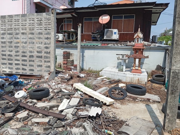 ขายที่ดินแปลงเล็ก เหมาะปลูกบ้าน เข้าได้ซอยสุขุมวิท50-54 ใกล้ทางด่วน บีทีเอสอ่อนนุช