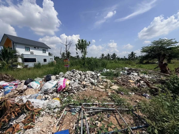 ขายด่วนที่ดิน 100 ตรว ติดถนนลาดยางสาธารณะ ซ.ประทุม บางบัวทอง นนทบุรี