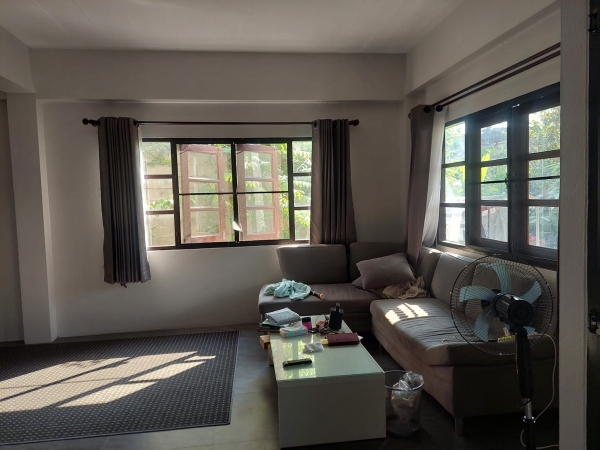 ขายหอพักพร้อมบ้านในคูเมือง 96 ตรว 17 ล้าน