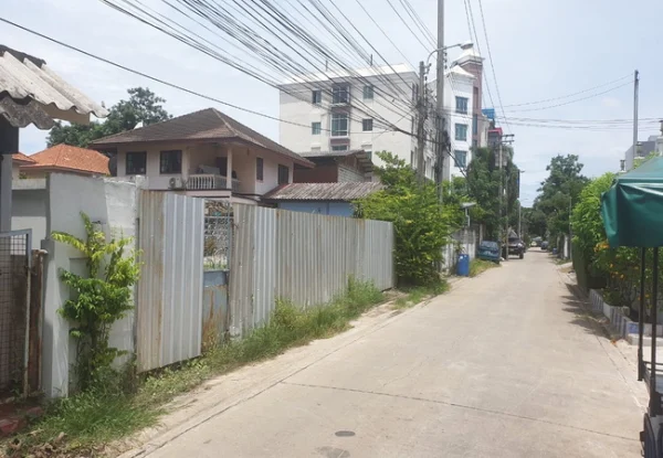 ขายที่ดิน 107 ตร.ว. ซอยลาดพร้าว 87 ถนนประดิษฐ์มนูธรรม วังทองหลาง กรุงเทพมหานคร