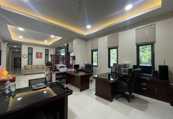 ขายโรงงาน โกดัง พร้อมออฟฟิศ ซอยสะแกงาม 35 ถนนพระราม 2 เนื้อที่ 404 ตร.ว.