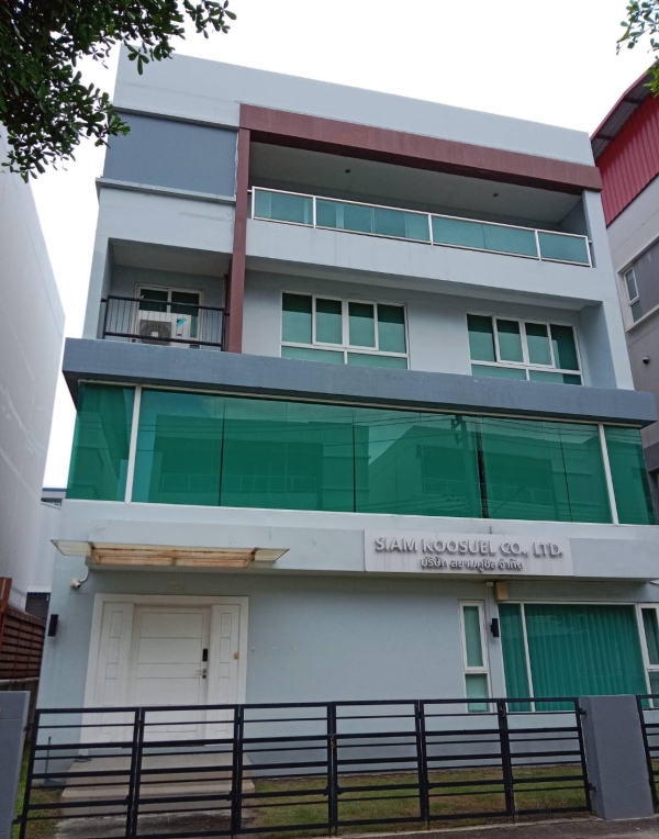 ขายถูกมาก โฮมออฟฟิศ ตกแต่งแล้ว ในโครงการเดอะเทอร์มินัล  ติดถนนใหญ่ชื่อถนนกิ่งแก้ว หมายเลข 3256) ใกล้สนามบินสุวรรณภูมิ ต.ราชาเทวะ อ.บางพลี จ.สมุทรปราการ