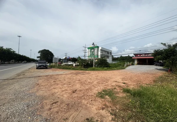 ขายที่ดิน 213.7 ตร.ว. ใกล้ตลาดไร่ใหม่ ถนนเพชรเกษม อำเภอสามร้อยยอด ประจวบคีรีขันธ์