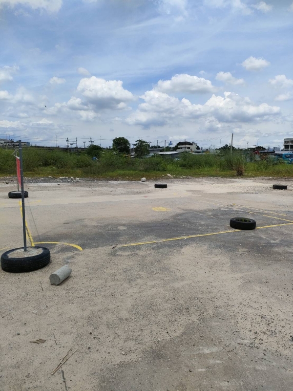 ให้เช่าที่ดินเปล่าถมแล้วใกล้ 5 แยกวัชรพล กรุงเทพมหานคร